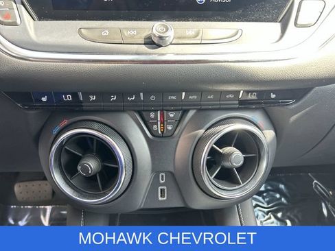 Certified 2024 Chevrolet Blazer LT w/ Driver Confidence Package AWD/4WD image 18
