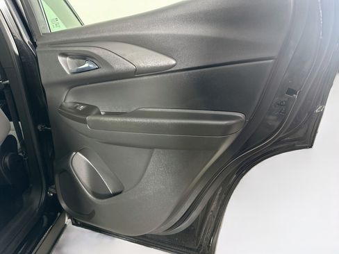 Used 2021 Chevrolet TrailBlazer LS FWD image 28