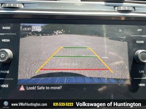 Used 2024 Volkswagen Tiguan S image 24