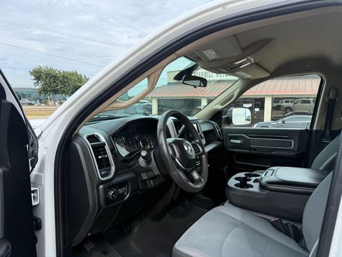 Used 2019 RAM 2500 Big Horn AWD/4WD image 16