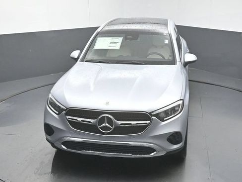 Used 2026 Mercedes-Benz GLC 300 image 44