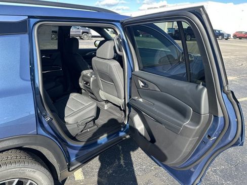 New 2026 Chevrolet Traverse LT w/ Sun and Wheel Package image 26