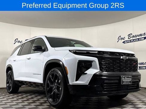 New 2026 Chevrolet Traverse RS image 4