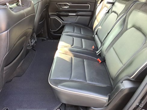 Used 2021 RAM 1500 Laramie w/ Sport Appearance Package image 11