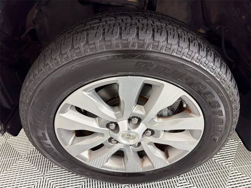 Used 2012 Toyota Tundra Limited image 12