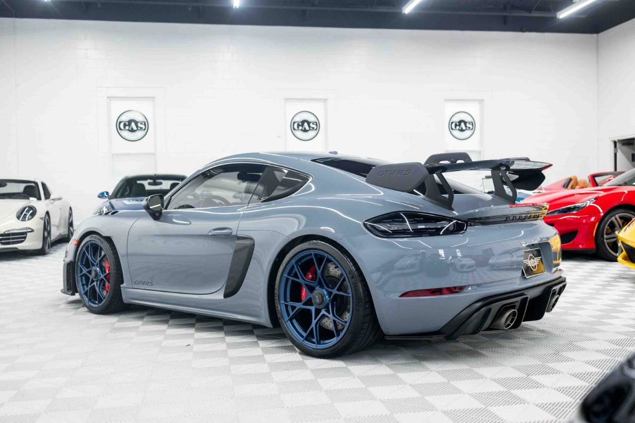 Used 2023 Porsche 718 Cayman GT4 RS RWD image 9
