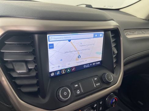 Used 2023 GMC Acadia Denali w/ Denali Ultimate Package FWD image 23