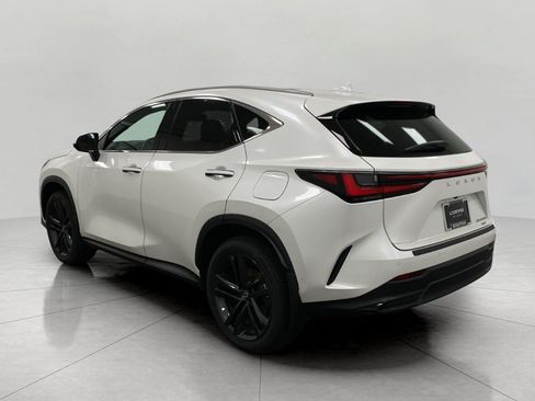 Used 2025 Lexus NX 450h+ AWD w/ Accessory Package (2T) image 7