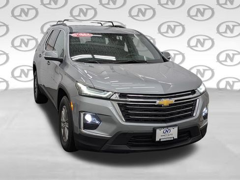 Used 2023 Chevrolet Traverse LT AWD/4WD image 36