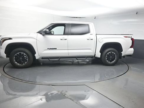 Used 2026 Toyota Tundra SR5 w/ TRD Off-Road Package AWD/4WD image 5