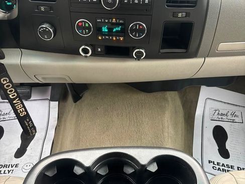 Used 2011 GMC Sierra 1500 SLE w/ Power Tech Package AWD/4WD image 21