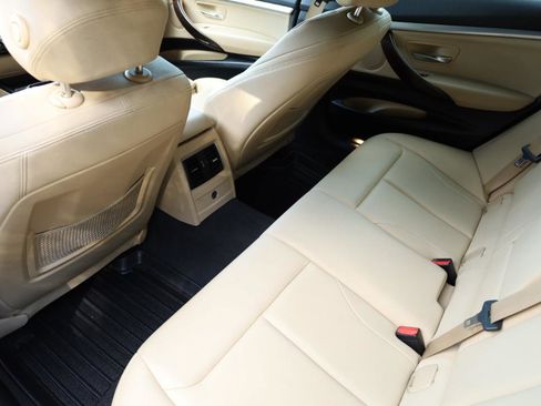 Used 2017 BMW 330i Gran Turismo xDrive image 20