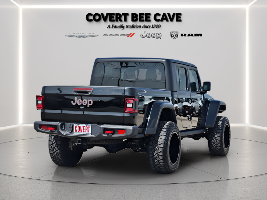Used 2025 Jeep Gladiator Rubicon AWD/4WD image 7