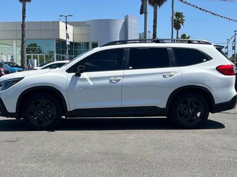 Used 2023 Subaru Ascent Onyx Edition Limited AWD/4WD image 7