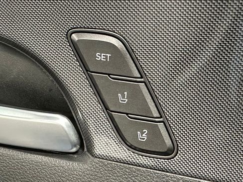 Used 2023 Hyundai Santa Fe Limited AWD/4WD image 19