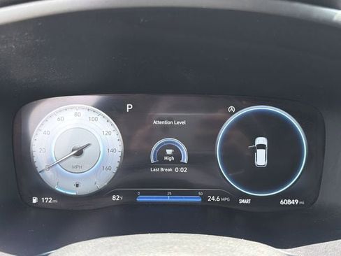 Used 2022 Hyundai Santa Fe SEL w/ Convenience Package AWD/4WD image 32