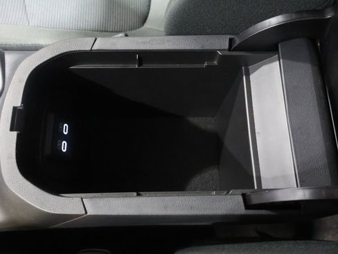 Used 2024 Toyota RAV4 LE image 32