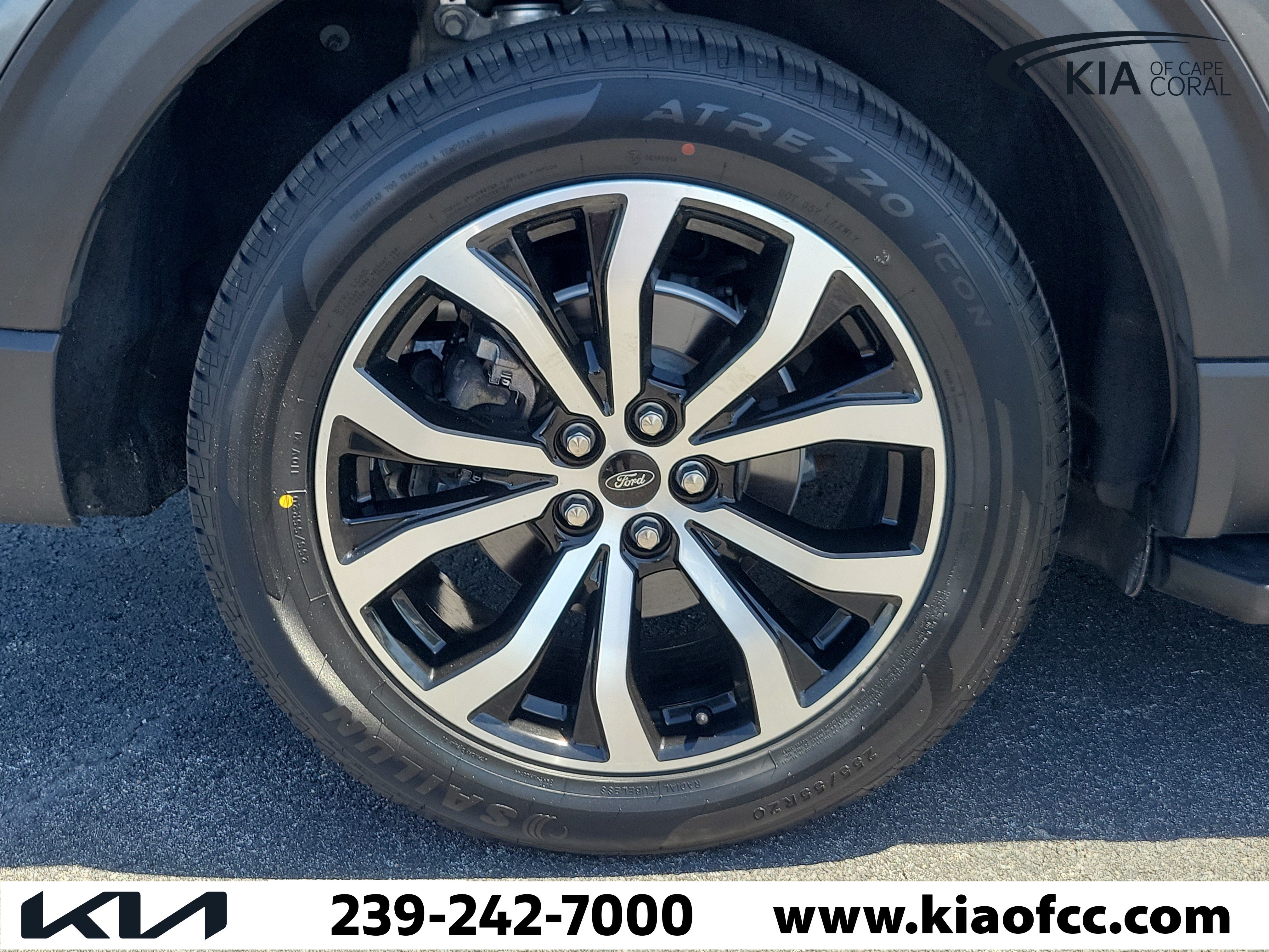 Used 2020 Ford Explorer ST AWD/4WD image 9