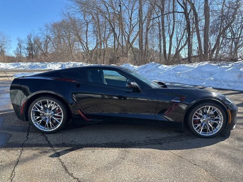 Used 2016 Chevrolet Corvette Z06 w/ Battery Protection Package image 6