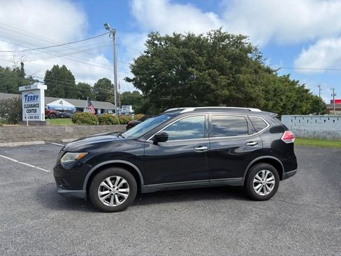 Used 2016 Nissan Rogue SV AWD/4WD image 2