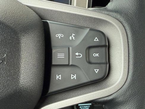 New 2026 Ford Bronco Outer Banks image 9