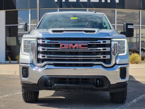 Used 2023 GMC Sierra 2500 SLE AWD/4WD image 3