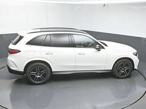 Used 2026 Mercedes-Benz GLC 300 image 49