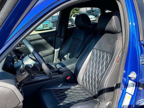 Used 2024 Honda Civic Sport image 28