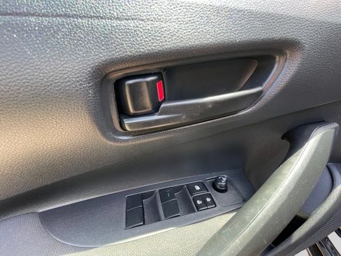 Used 2024 Toyota Corolla LE FWD image 18