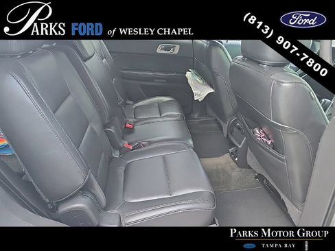 Used 2014 Ford Explorer XLT w/ Equipment Group 202A FWD image 4