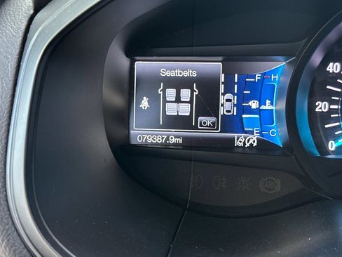 Used 2022 Ford Edge Titanium w/ Equipment Group 301A AWD/4WD image 19