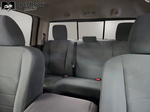 Used 2017 RAM 2500 SLT AWD/4WD image 12