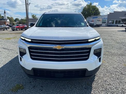 New 2026 Chevrolet Traverse LT image 8