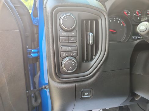 Used 2024 Chevrolet Silverado 1500 Custom w/ Turbomax Blackout Package AWD/4WD image 25