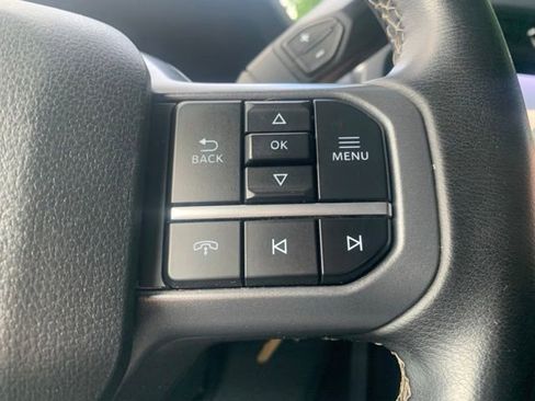Used 2024 Ford F150 XLT AWD/4WD image 17