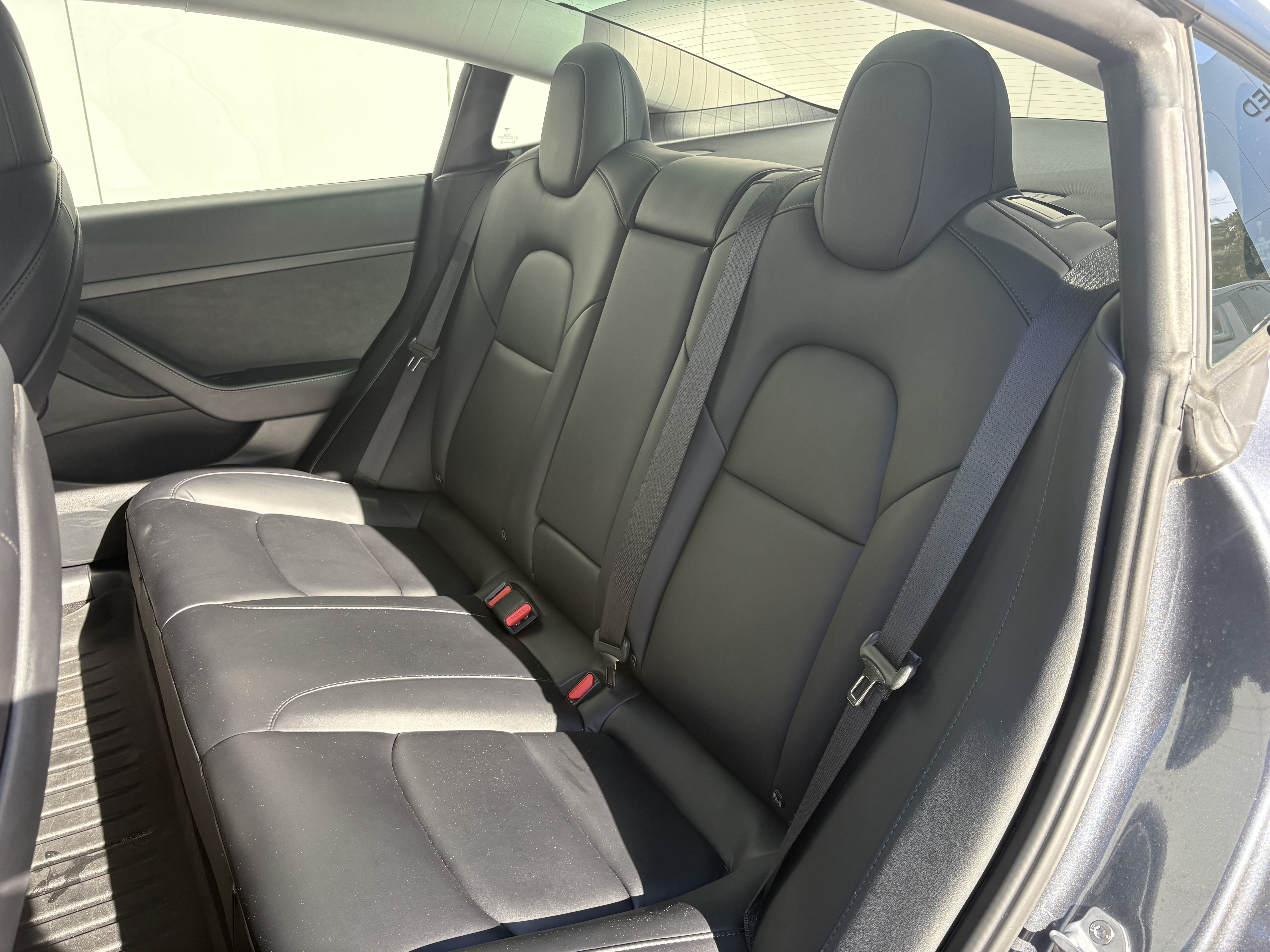 Used 2022 Tesla Model 3 RWD image 10
