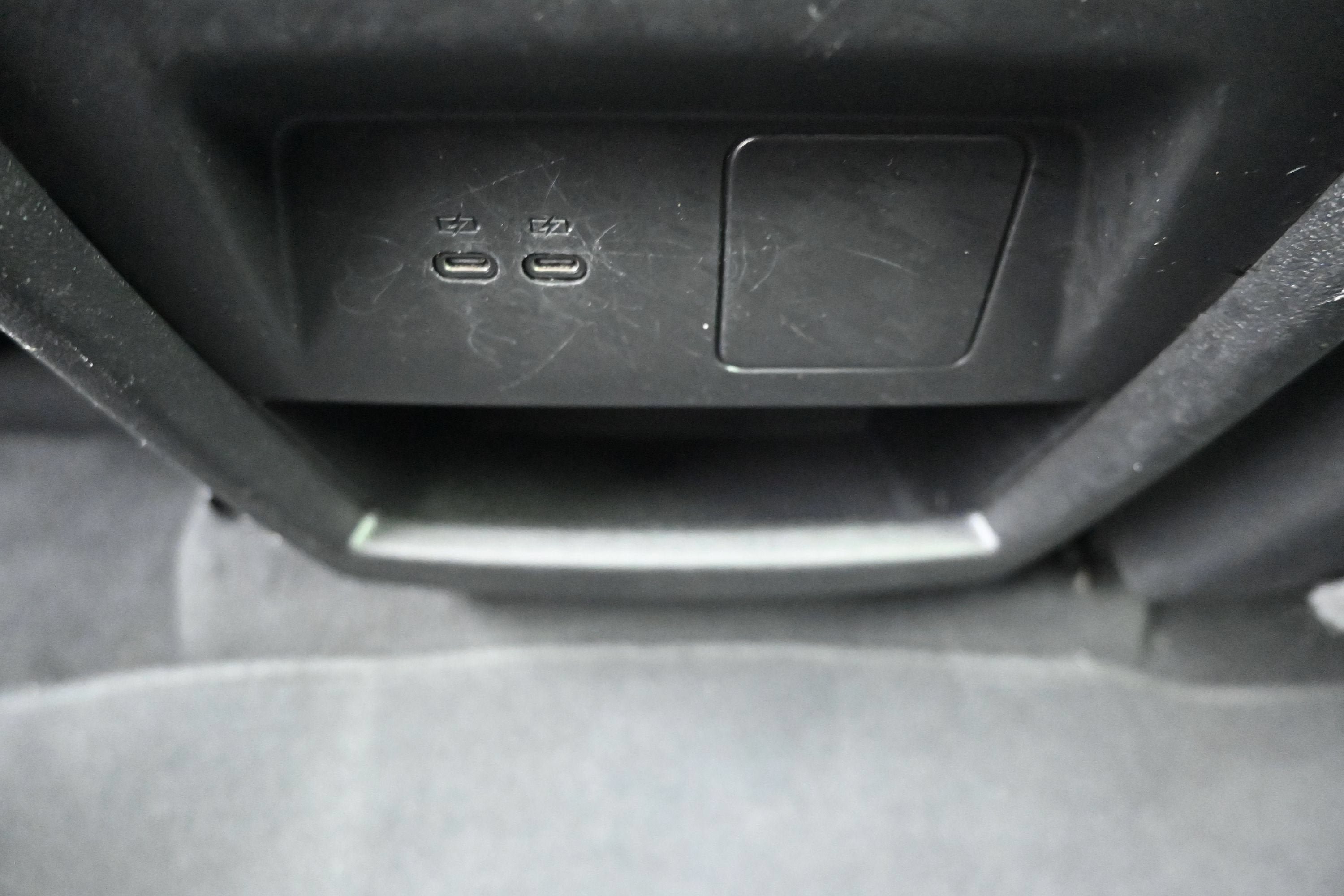 Certified 2024 Chevrolet Traverse LS FWD image 24