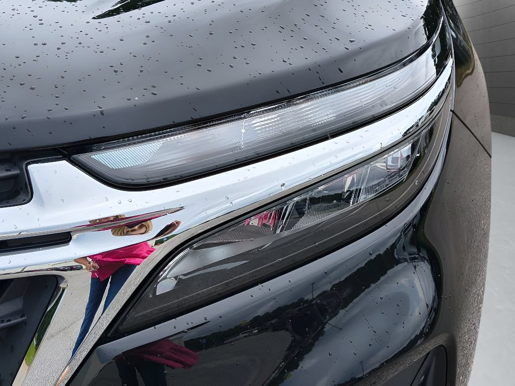Used 2024 Chevrolet Equinox LS w/ LS Convenience Package FWD image 30
