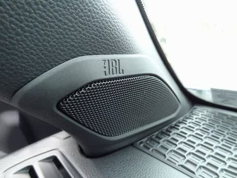 Used 2024 Toyota Tacoma TRD Sport w/ TRD Sport Upgrade Package image 25