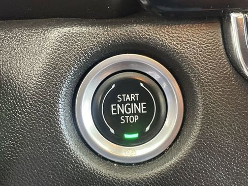 Used 2023 Chevrolet Colorado Trail Boss w/ LPO, Skid Plate Package AWD/4WD image 17