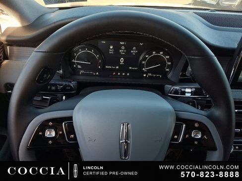 Certified 2022 Lincoln Corsair AWD w/ Equipment Group 101A image 19