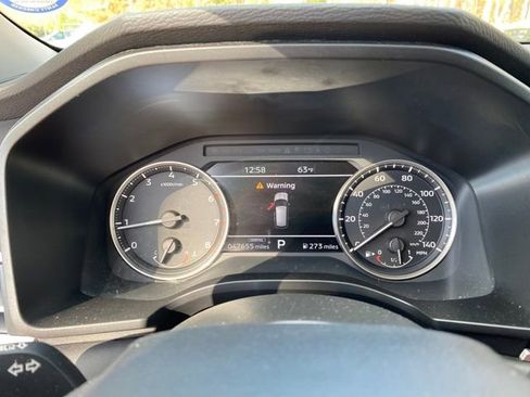 Used 2024 Mitsubishi Outlander SE image 17