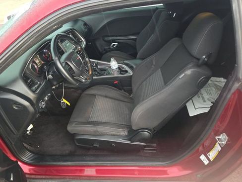 Used 2018 Dodge Challenger SXT w/ Blacktop Package RWD image 11