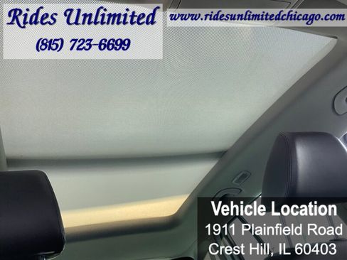 Used 2017 Volkswagen Tiguan SEL FWD image 37