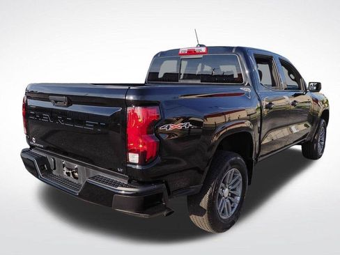 Certified 2024 Chevrolet Colorado LT w/ LT Convenience Package AWD/4WD image 7
