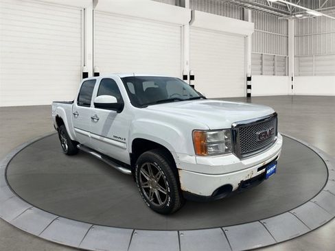 Used 2008 GMC Sierra 1500 Denali AWD/4WD image 7