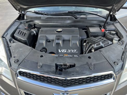 Used 2012 Chevrolet Equinox LTZ image 16