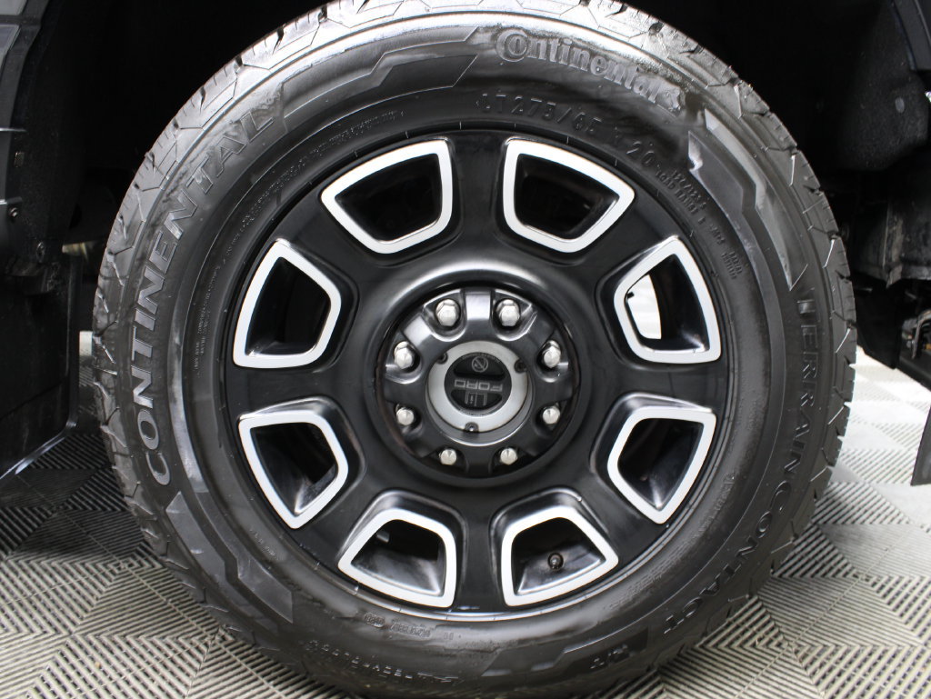 Used 2024 Ford F250 Platinum w/ FX4 Off-Road Package AWD/4WD image 13