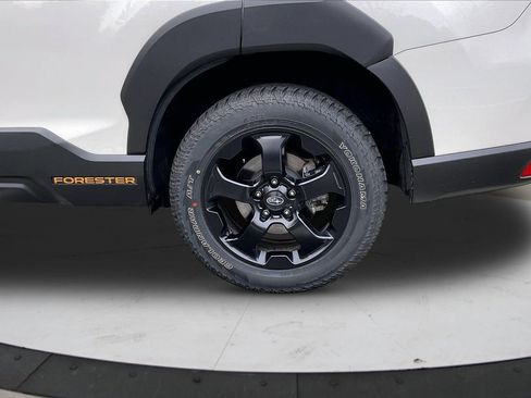 Used 2024 Subaru Forester Wilderness w/ Convenience Package image 37