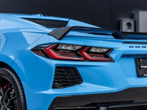 Used 2024 Chevrolet Corvette Stingray Preferred Conv w/ Z51 Performance Package image 13